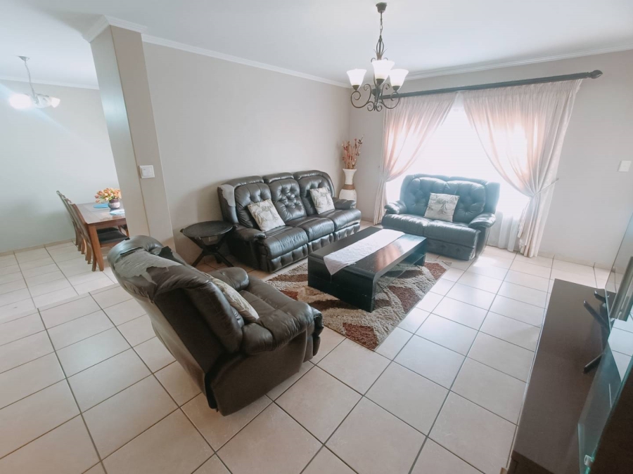 4 Bedroom Property for Sale in Amberfield Ridge Gauteng