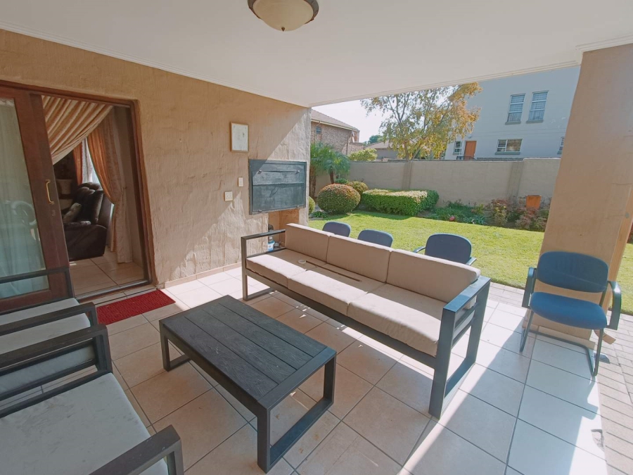 4 Bedroom Property for Sale in Amberfield Ridge Gauteng