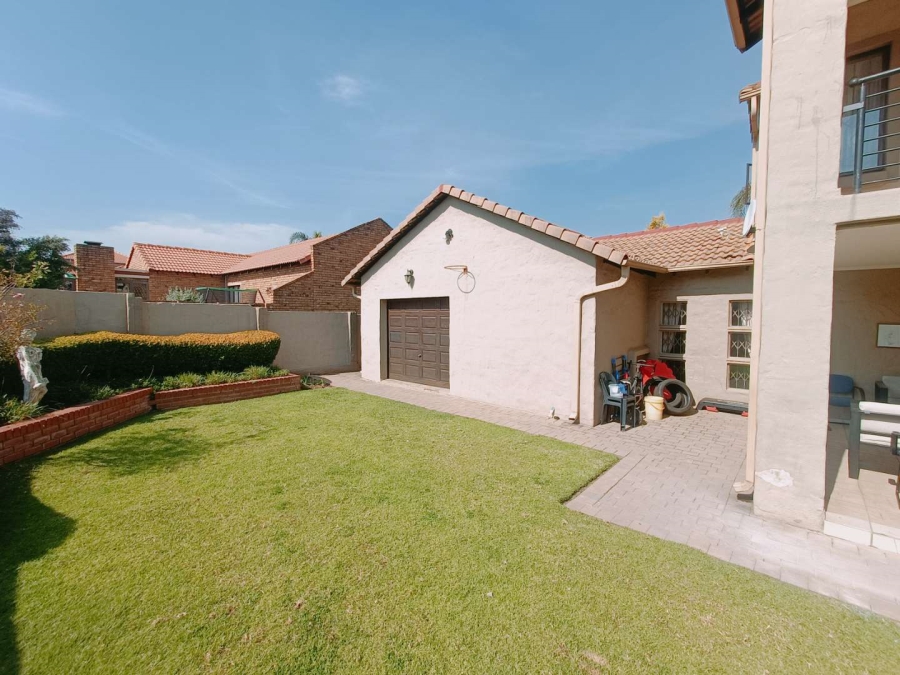 4 Bedroom Property for Sale in Amberfield Ridge Gauteng