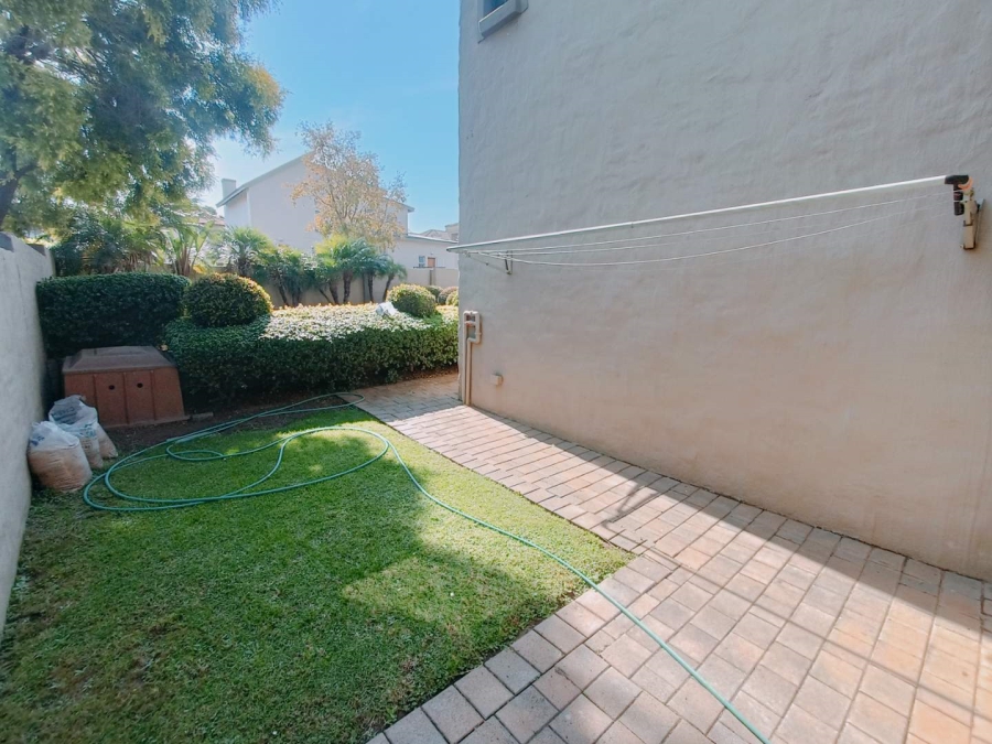 4 Bedroom Property for Sale in Amberfield Ridge Gauteng
