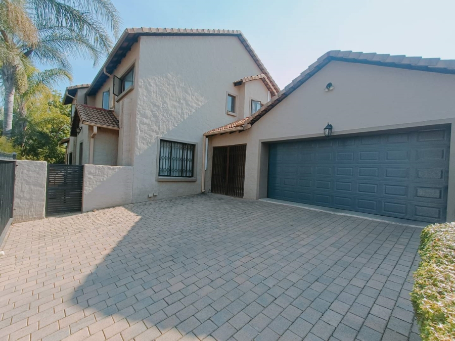 4 Bedroom Property for Sale in Amberfield Ridge Gauteng
