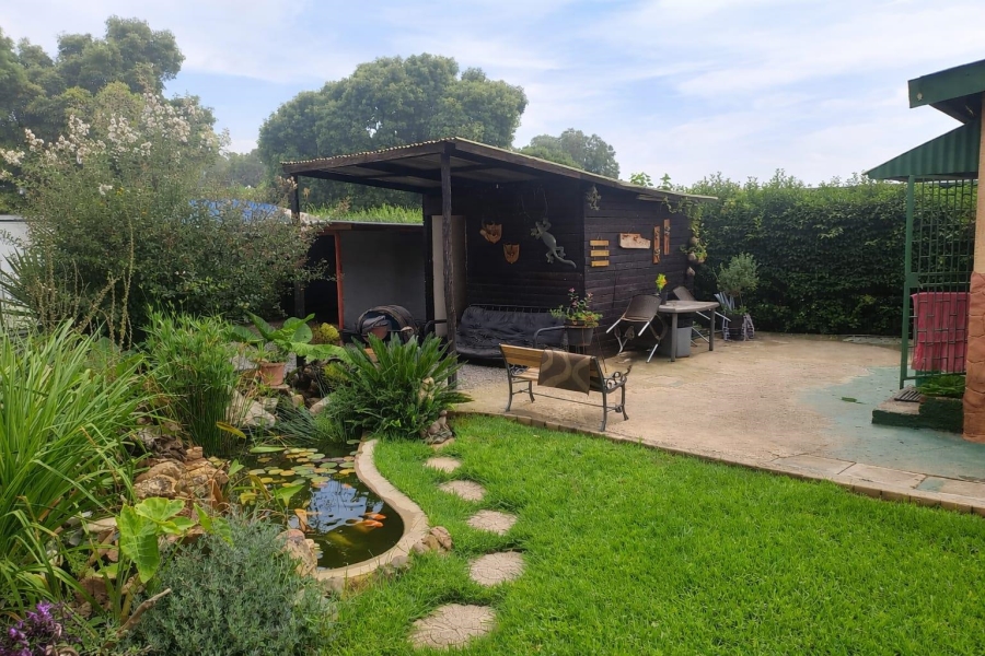 6 Bedroom Property for Sale in Riversdale Gauteng
