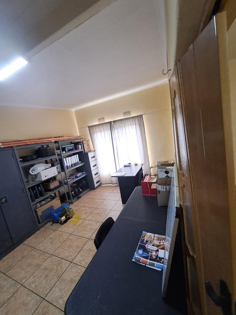 6 Bedroom Property for Sale in Riversdale Gauteng