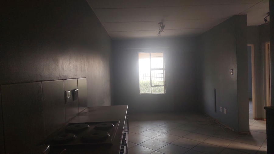 2 Bedroom Property for Sale in Albertsdal Gauteng