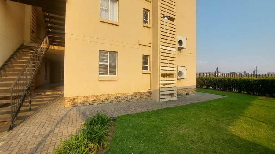 2 Bedroom Property for Sale in Albertsdal Gauteng