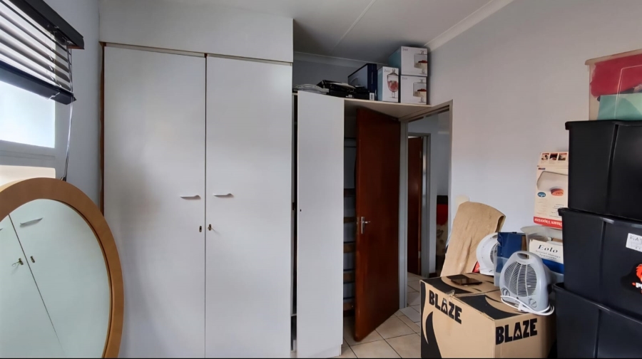 2 Bedroom Property for Sale in New Redruth Gauteng