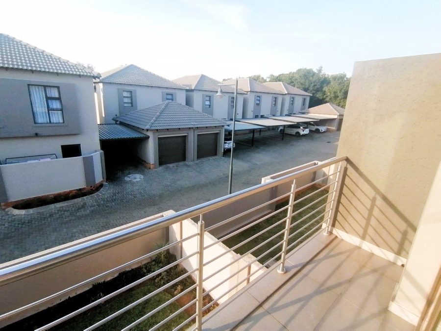 3 Bedroom Property for Sale in Annlin Gauteng