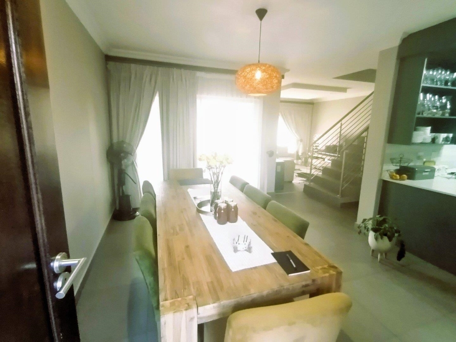 3 Bedroom Property for Sale in Annlin Gauteng