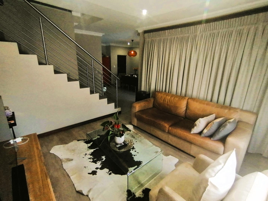 3 Bedroom Property for Sale in Annlin Gauteng
