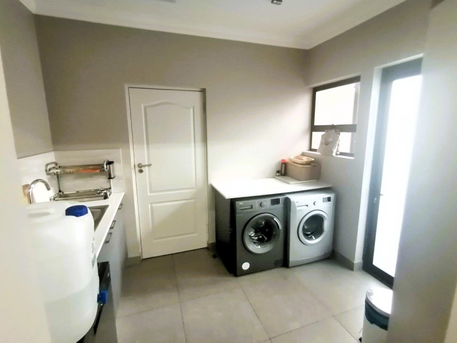 3 Bedroom Property for Sale in Annlin Gauteng