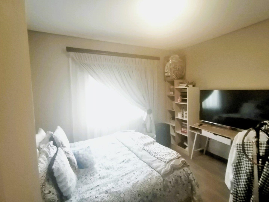 3 Bedroom Property for Sale in Annlin Gauteng