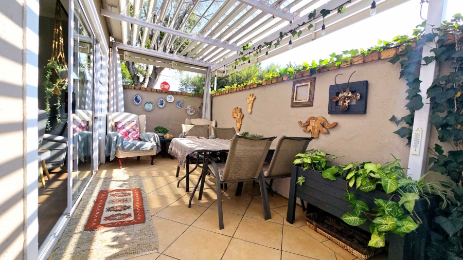 To Let 2 Bedroom Property for Rent in Willow Park Manor Gauteng