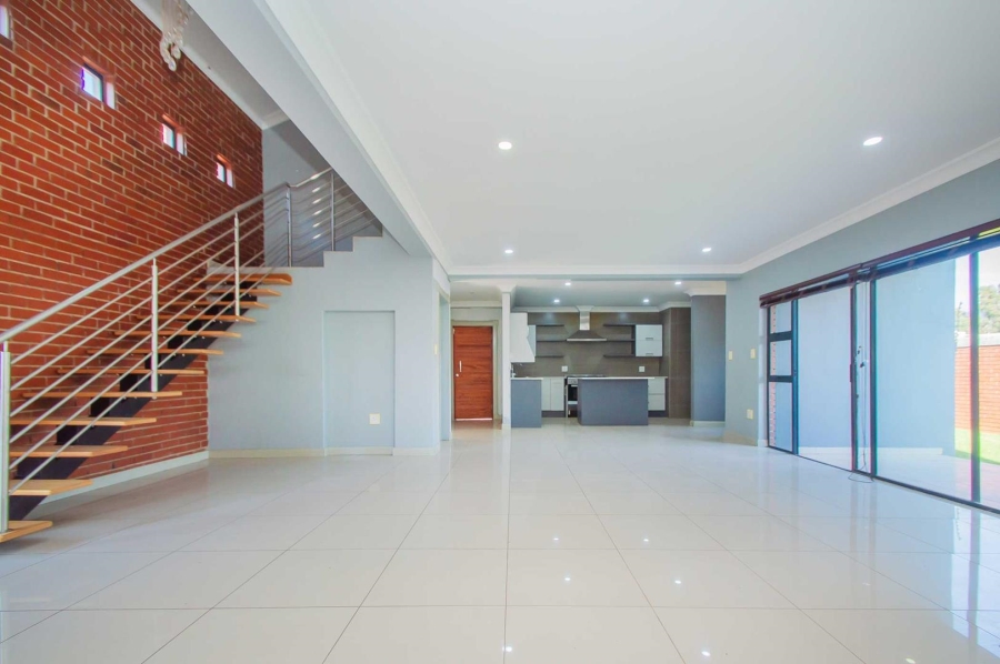 4 Bedroom Property for Sale in Willowbrook Gauteng