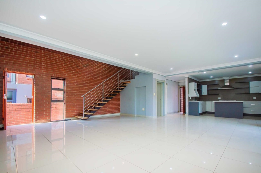 4 Bedroom Property for Sale in Willowbrook Gauteng