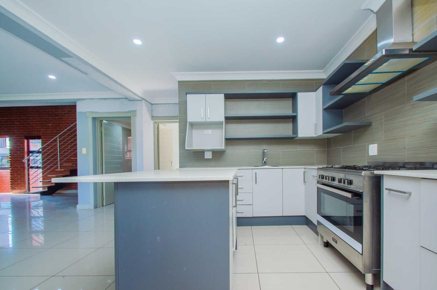 4 Bedroom Property for Sale in Willowbrook Gauteng