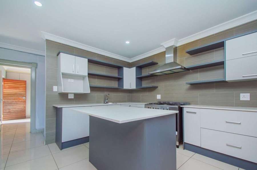4 Bedroom Property for Sale in Willowbrook Gauteng