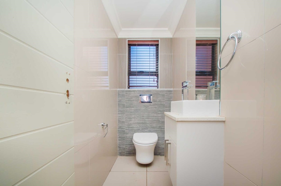 4 Bedroom Property for Sale in Willowbrook Gauteng