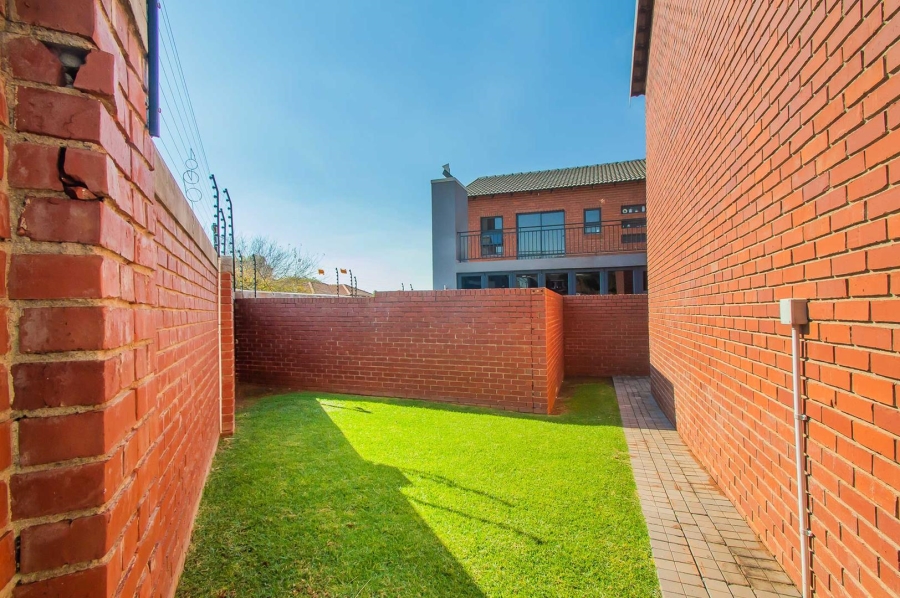 4 Bedroom Property for Sale in Willowbrook Gauteng