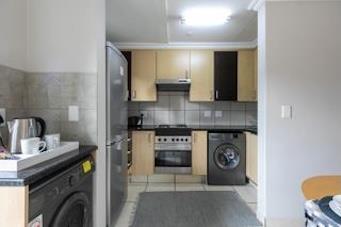 To Let 1 Bedroom Property for Rent in Sandown Gauteng