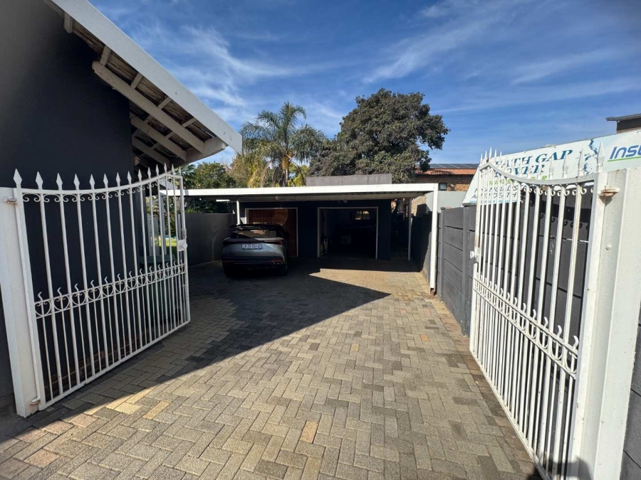 3 Bedroom Property for Sale in Randhart Gauteng