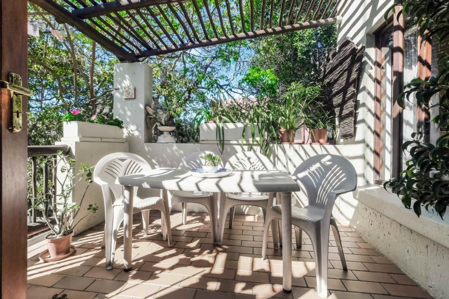 1 Bedroom Property for Sale in Lonehill Gauteng