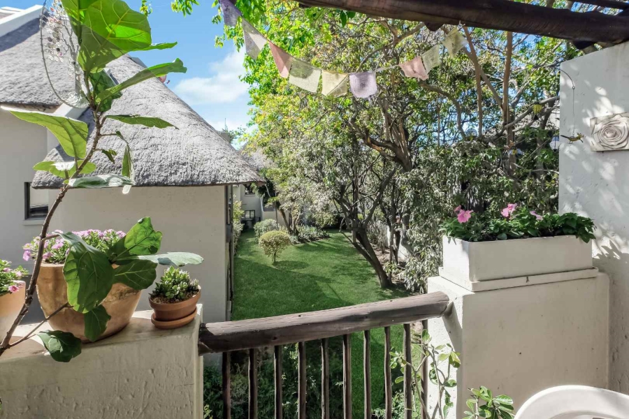 1 Bedroom Property for Sale in Lonehill Gauteng