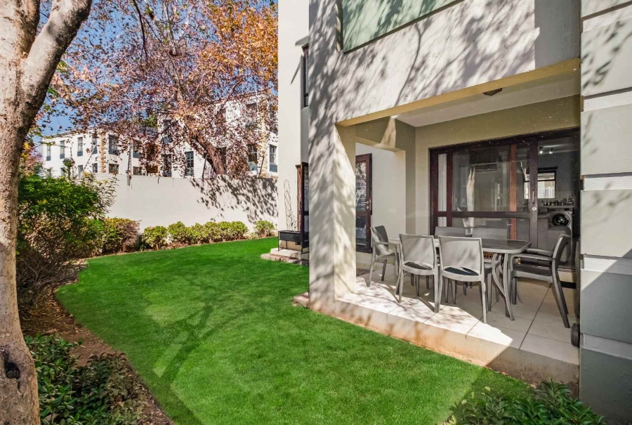 1 Bedroom Property for Sale in Broadacres Gauteng