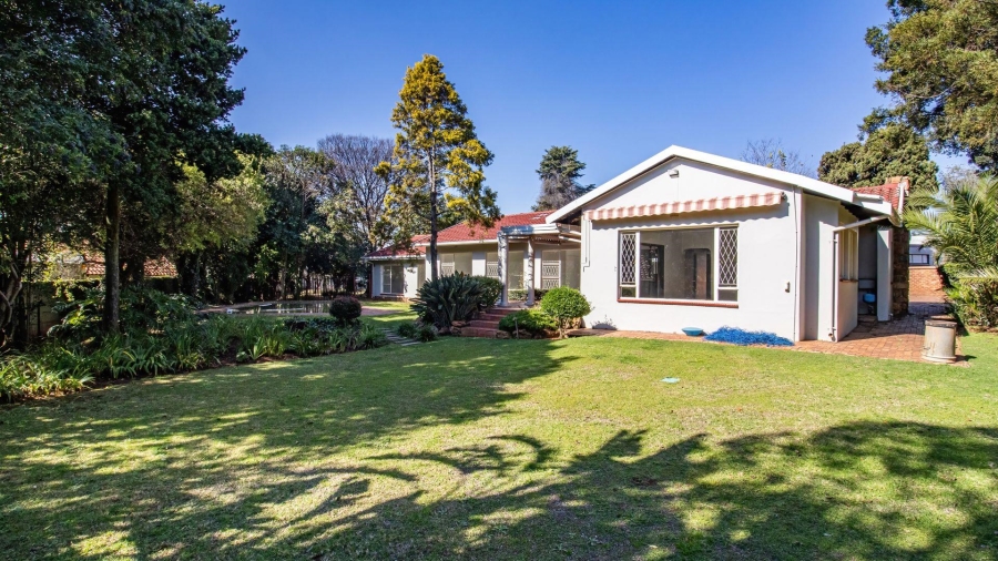 To Let 4 Bedroom Property for Rent in Fairland Gauteng