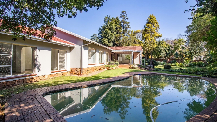 To Let 4 Bedroom Property for Rent in Fairland Gauteng