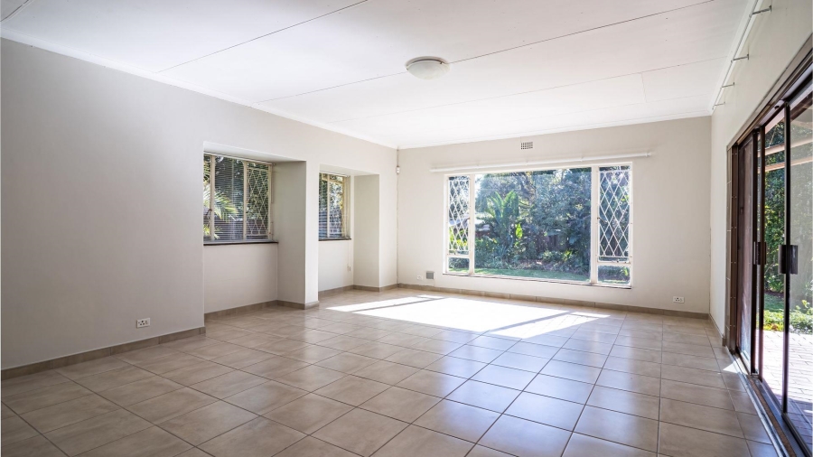 To Let 4 Bedroom Property for Rent in Fairland Gauteng