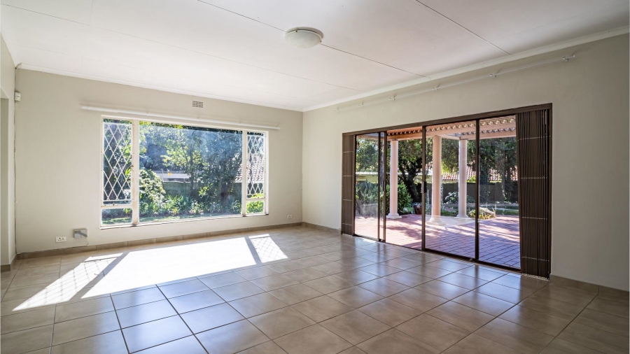 To Let 4 Bedroom Property for Rent in Fairland Gauteng