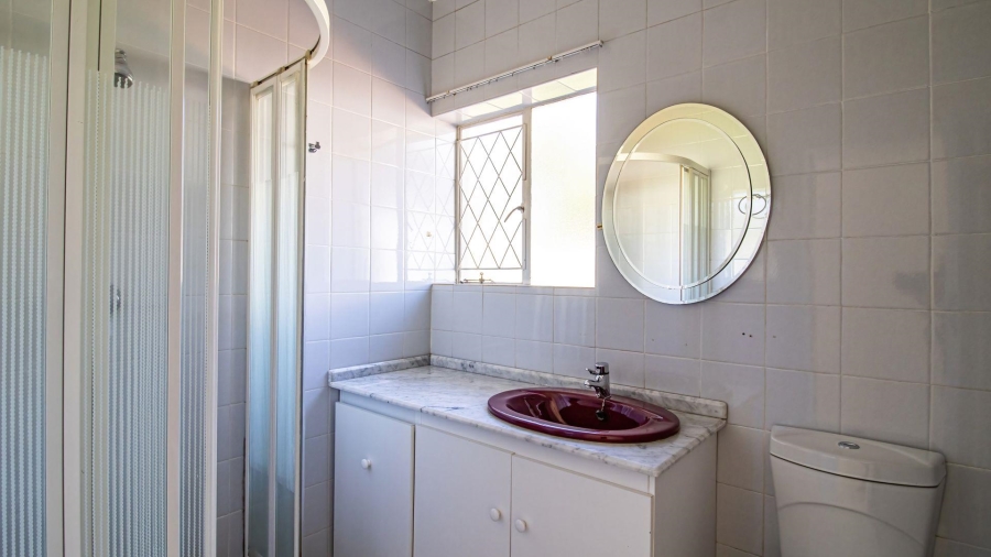 To Let 4 Bedroom Property for Rent in Fairland Gauteng
