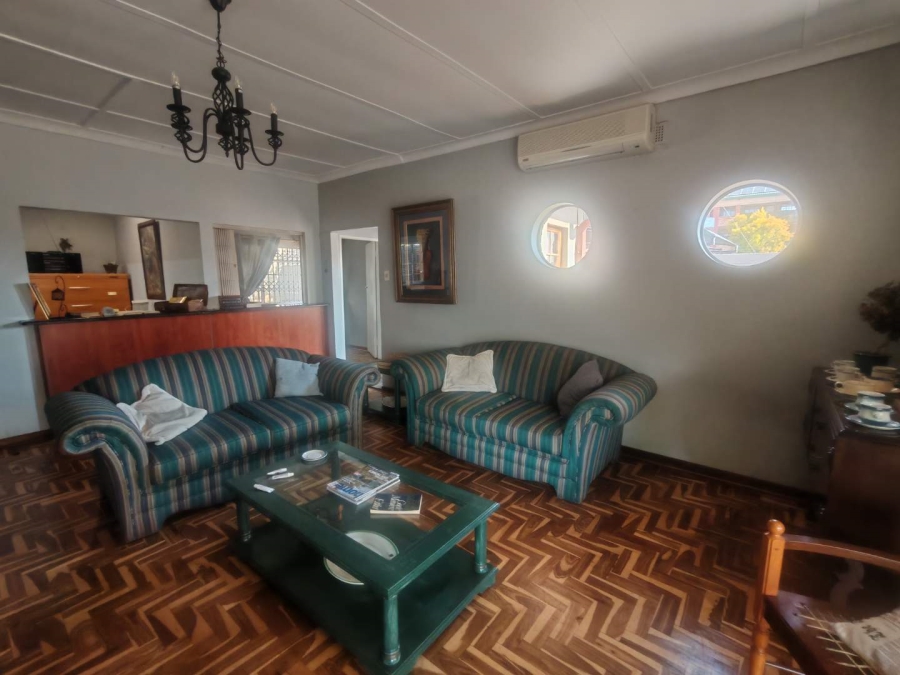 To Let Commercial Property for Rent in Lyttelton Manor Gauteng