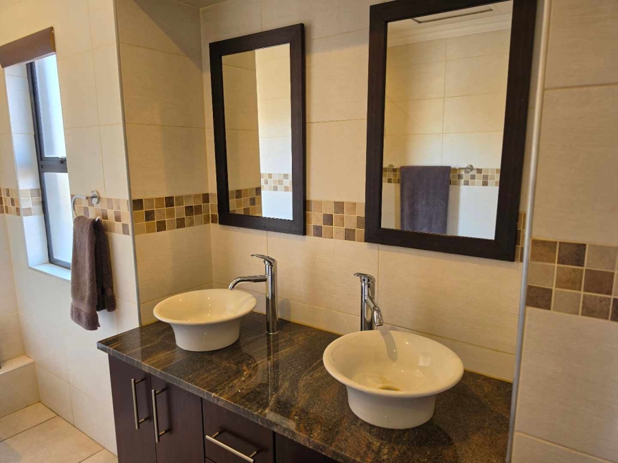 2 Bedroom Property for Sale in Ebotse Golf Estate Gauteng
