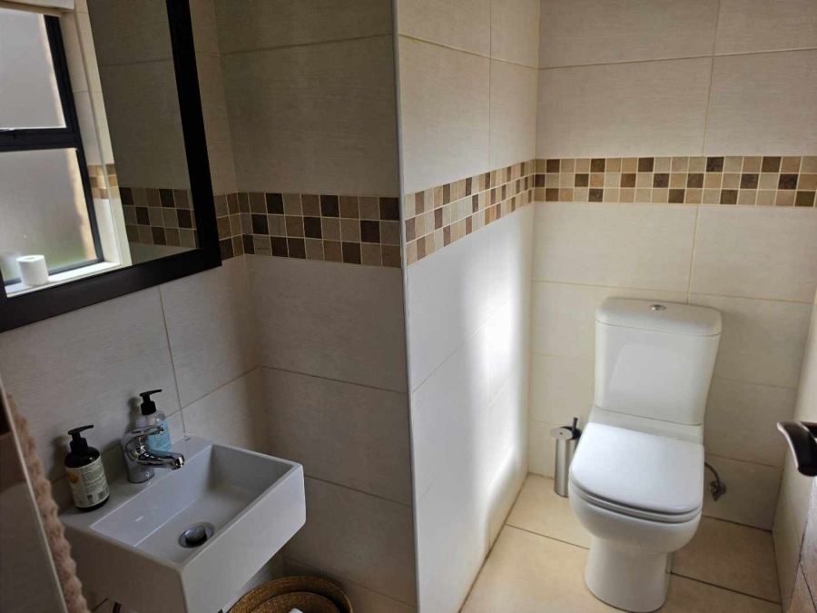 2 Bedroom Property for Sale in Ebotse Golf Estate Gauteng