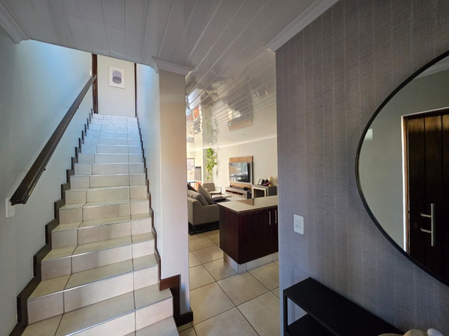 2 Bedroom Property for Sale in Ebotse Golf Estate Gauteng