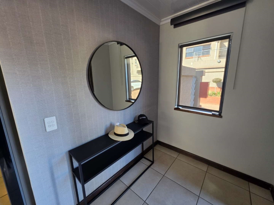 2 Bedroom Property for Sale in Ebotse Golf Estate Gauteng