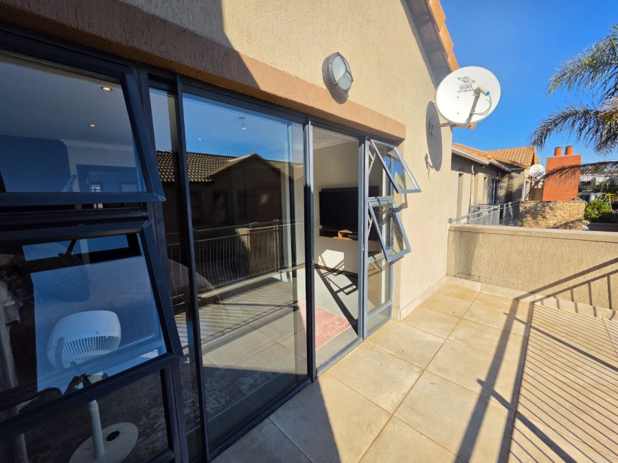 2 Bedroom Property for Sale in Ebotse Golf Estate Gauteng