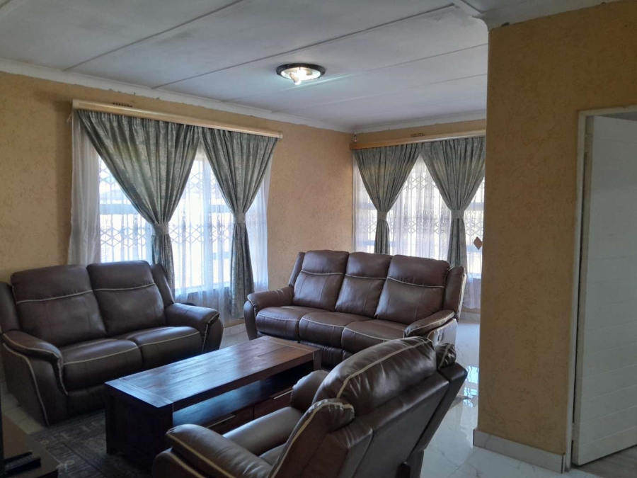 3 Bedroom Property for Sale in South Hills Gauteng