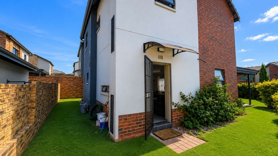 3 Bedroom Property for Sale in Lion Pride Gauteng