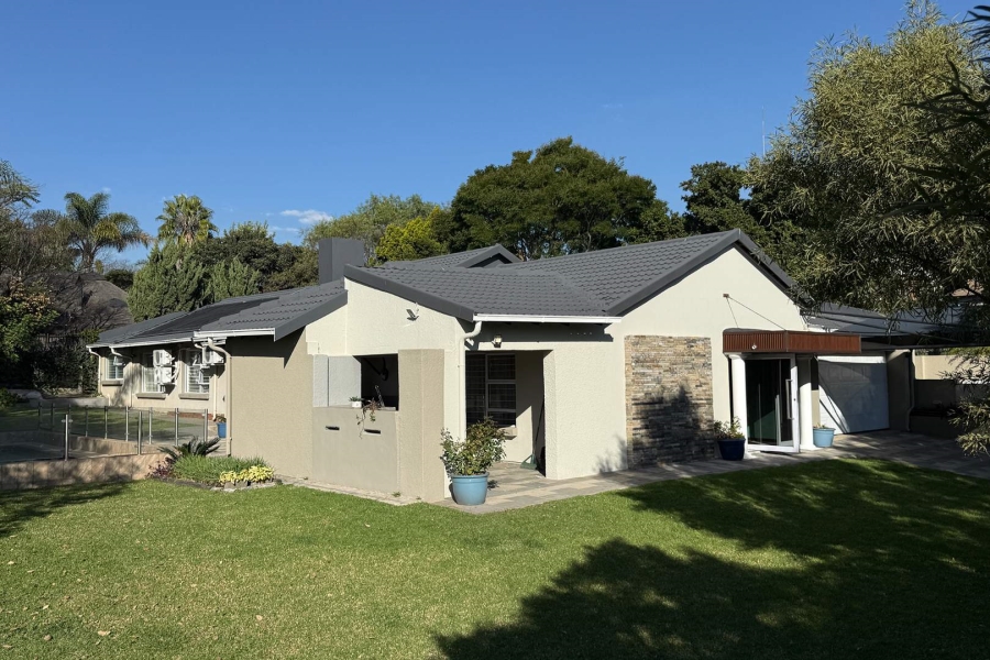 3 Bedroom Property for Sale in Fourways Gauteng