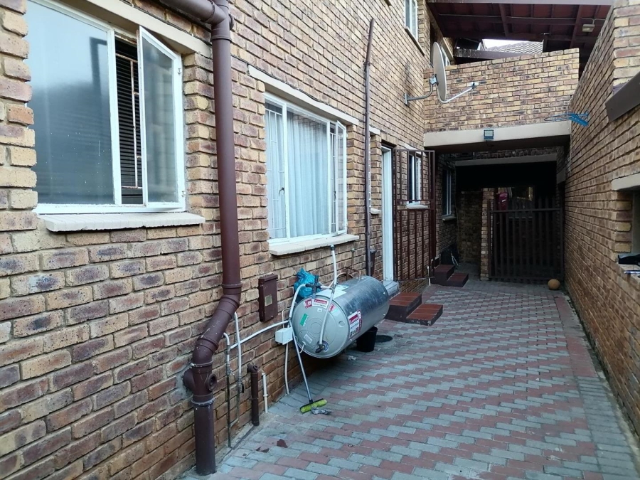 3 Bedroom Property for Sale in Terenure Gauteng