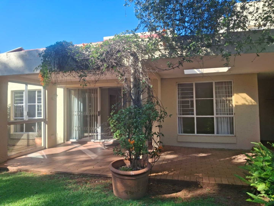 2 Bedroom Property for Sale in Morningside Gauteng