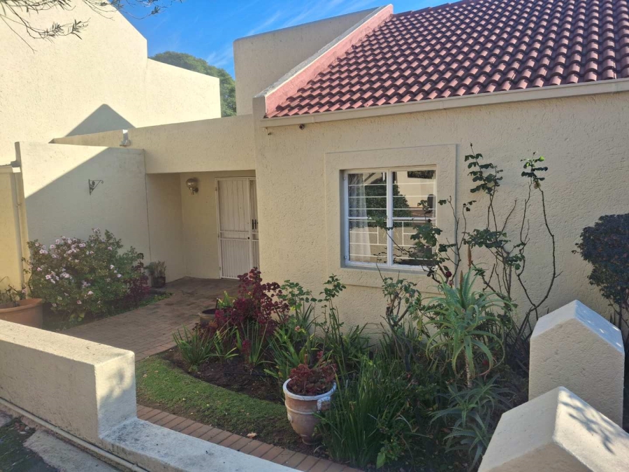 2 Bedroom Property for Sale in Morningside Gauteng