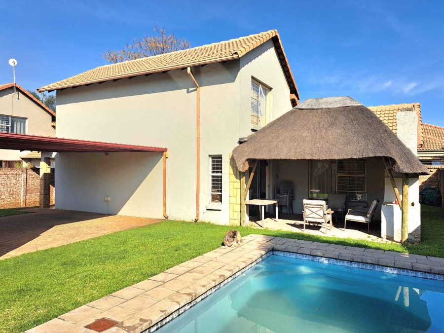 4 Bedroom Property for Sale in Ravenswood Gauteng
