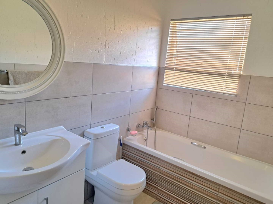 4 Bedroom Property for Sale in Ravenswood Gauteng