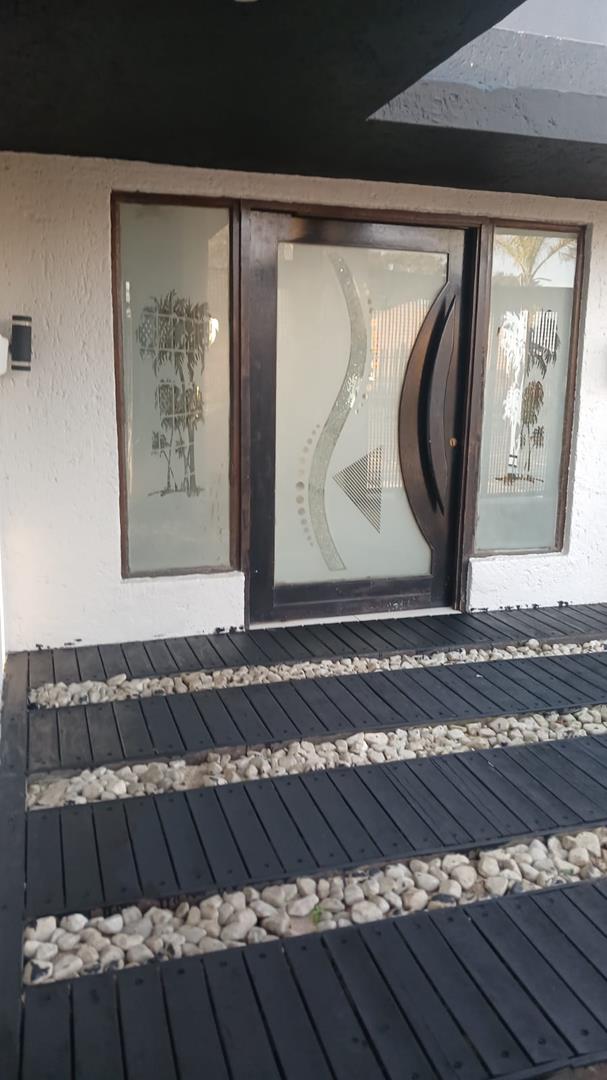 4 Bedroom Property for Sale in Dewald Hattingh Park Gauteng