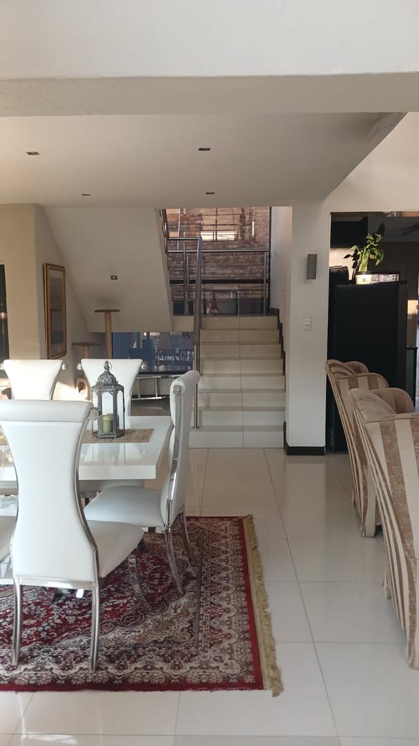4 Bedroom Property for Sale in Dewald Hattingh Park Gauteng