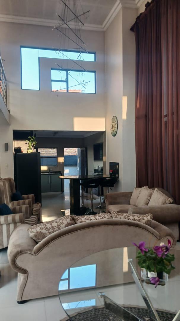 4 Bedroom Property for Sale in Dewald Hattingh Park Gauteng