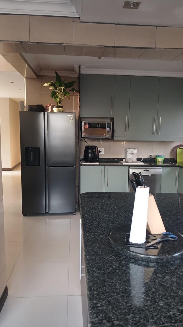 4 Bedroom Property for Sale in Dewald Hattingh Park Gauteng
